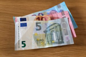 Fixed vs. Variable Rate Loans What’s the Difference
