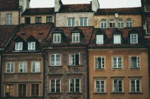 The Pros and Cons of FHA Loans